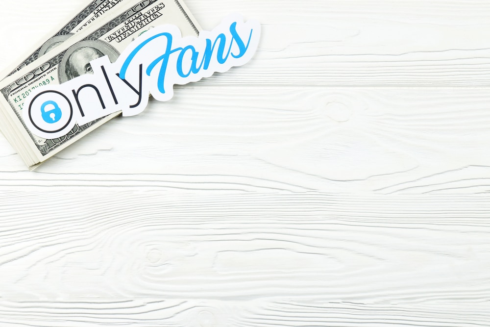 Delving Deeper into OnlyFans: Pros and Cons